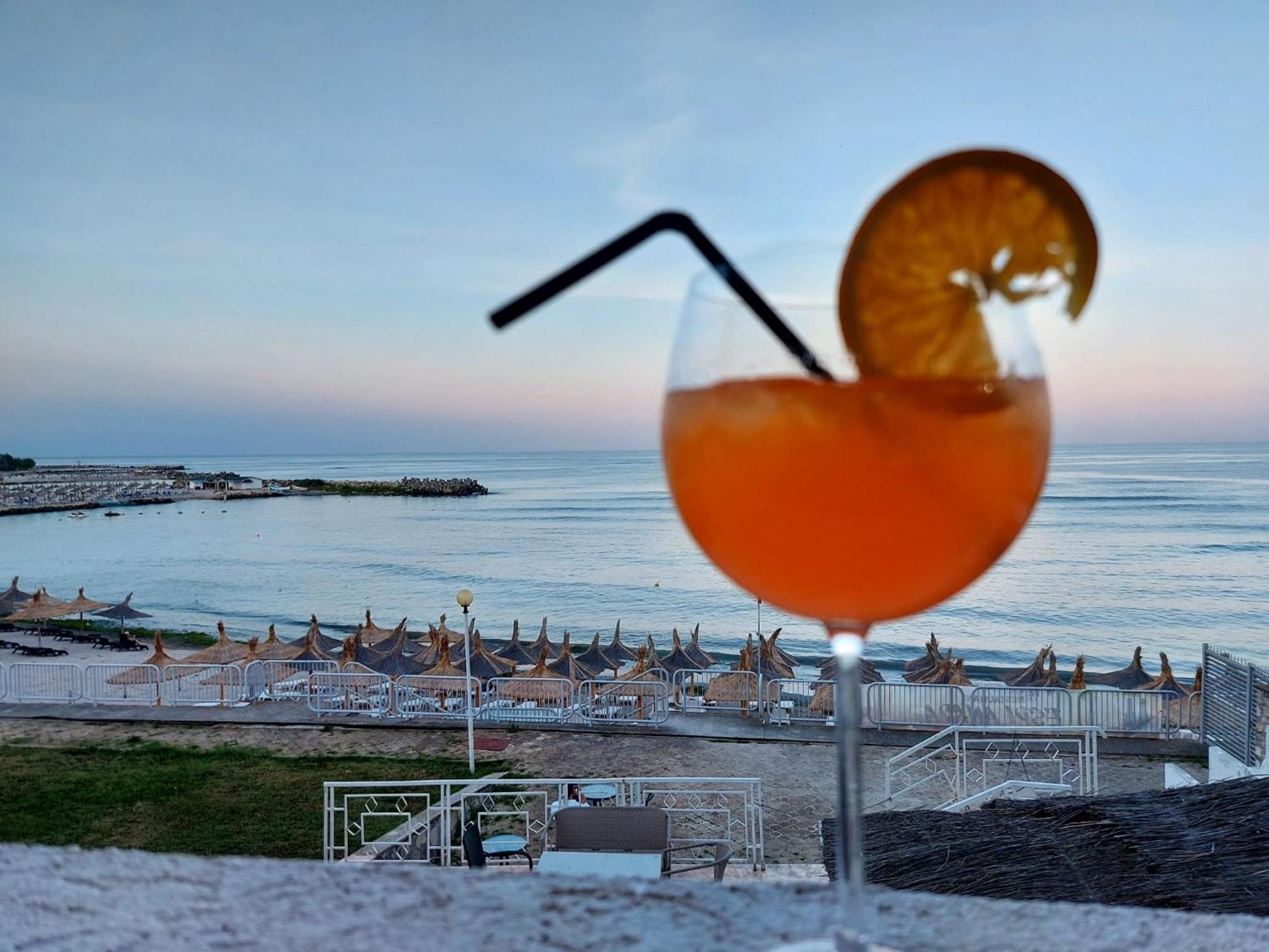 Hotel Iulia Resort Venus Εξωτερικό φωτογραφία