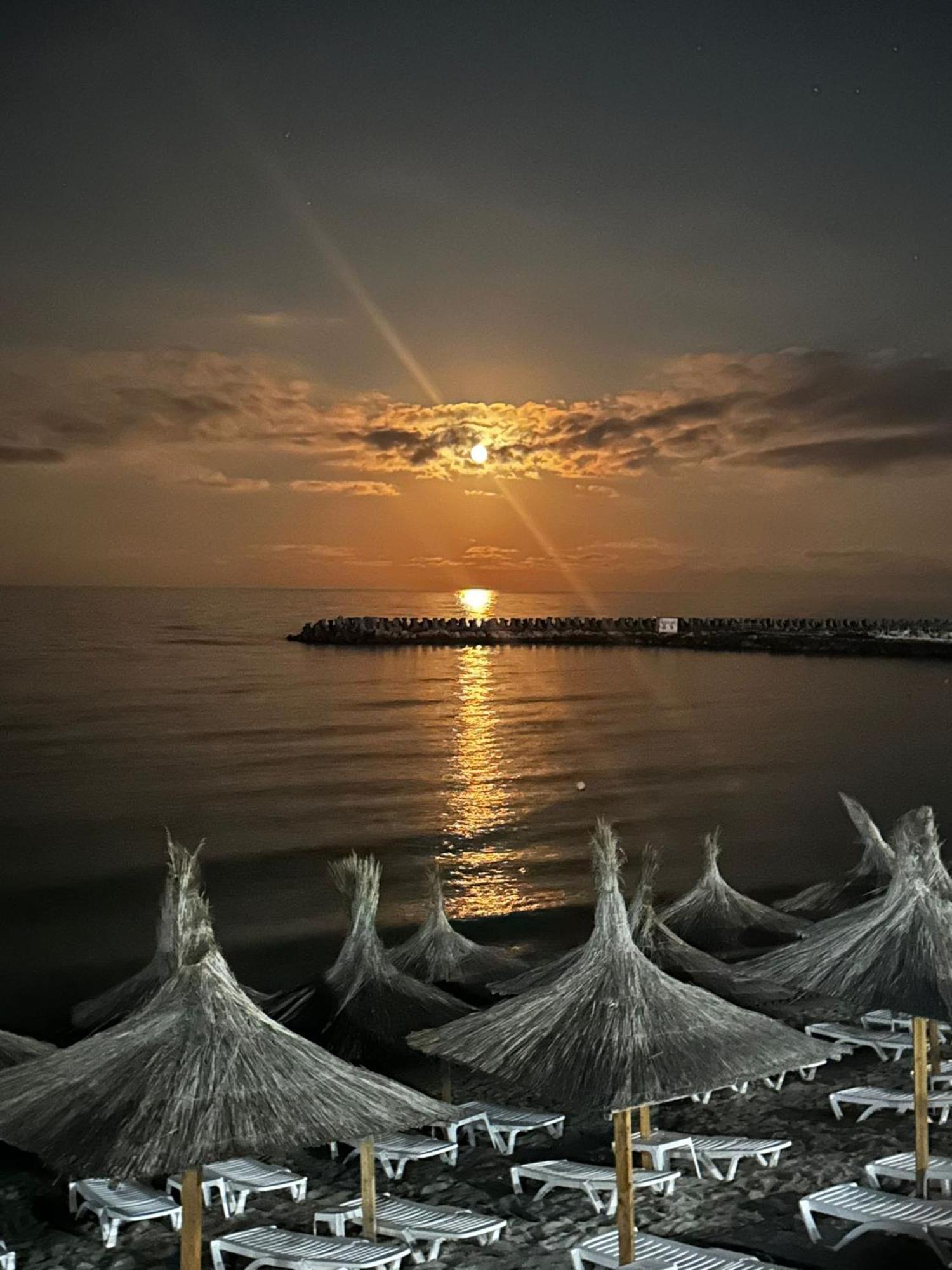 Hotel Iulia Resort Venus Εξωτερικό φωτογραφία
